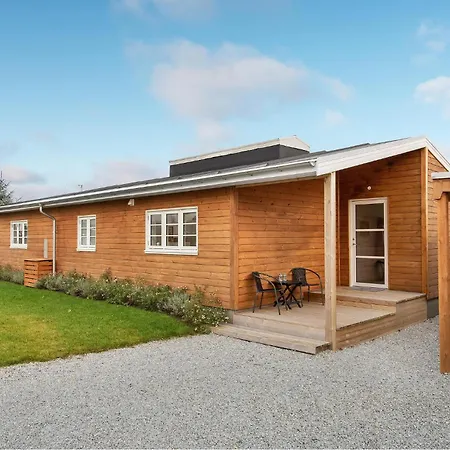 Hébergement de vacances Stunning In Sydals With Sauna *