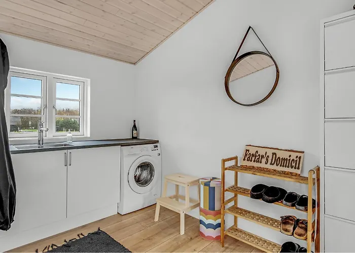 Dom wakacyjny Stunning In Sydals With Sauna Skovbyballe